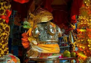 आज ओम्कारेश्वर मंदिर से हुआ बाबा केदारनाथ की डोली का प्रस्थान 2 आज ओम्कारेश्वर मंदिर से हुआ बाबा केदारनाथ की डोली का प्रस्थान 2 Hello Uttarakhand News »