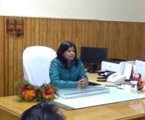 केदारनाथ में वीआईपी दर्शन को लेकर बना है विवाद – जिलाधिकारी के पास नहीं है बात करने का समय 2 केदारनाथ में वीआईपी दर्शन को लेकर बना है विवाद – जिलाधिकारी के पास नहीं है बात करने का समय 2 Hello Uttarakhand News »