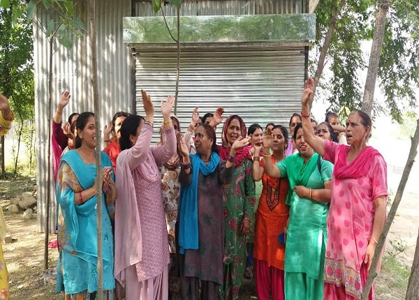 शराब का विरोध करना पड़ा भारी, पुलिस ने किया गिरफ्तार 1 Hello Uttarakhand News »