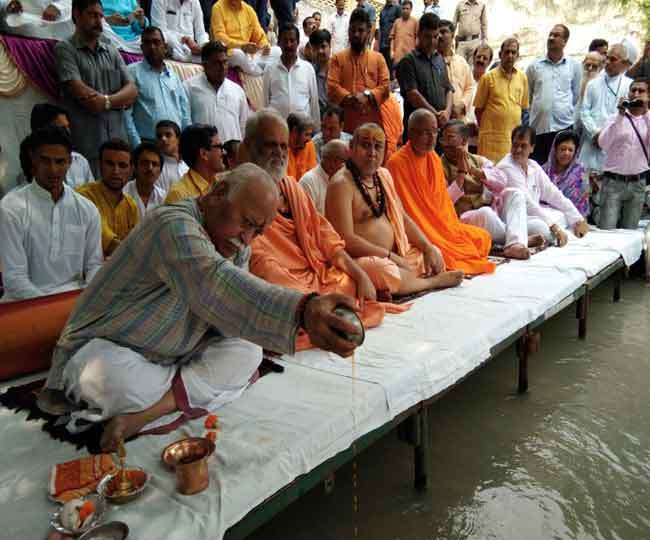 आरएसएस प्रमुख मोहन भागवत पहुंचे हरिद्वार… 4 Hello Uttarakhand News »