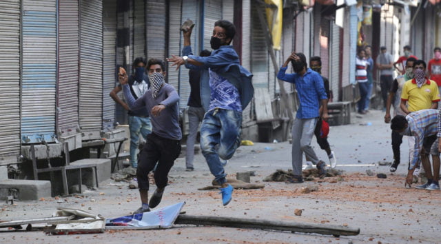 Clashes in Srinagar