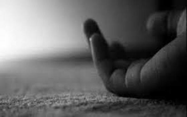 टोंस नदी के बीचों-बीच मिला एक व्यक्ति का शव 1 Hello Uttarakhand News »