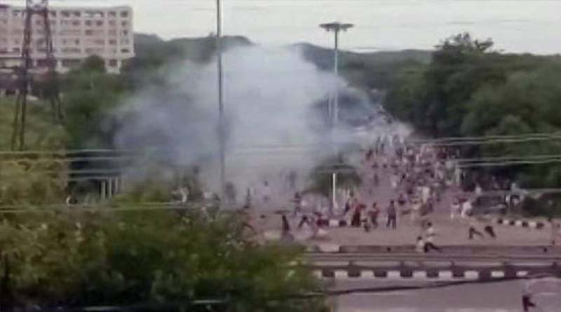 पंचकूला में हिंसक हुए रामरहीम समर्थक, 12 लोगों की मौत 3 Hello Uttarakhand News »