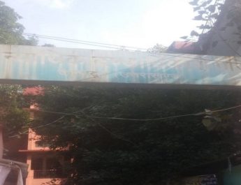 डिस्ट्रिक्ट जज के कार्यलय के बाहर लगे कूड़े के भंडार की निगम को नहीं है सुध 5 Hello Uttarakhand News »