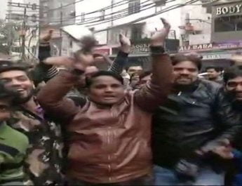 क्यों बोले व्यापारी: मोदी तेरे राज में, कटोरा आ गया हाथ में 4 Hello Uttarakhand News »