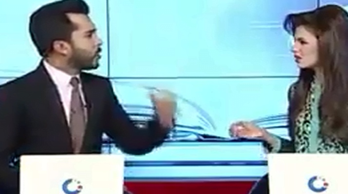 कैमरे के सामने भिड़ गए दो पाकिस्तानी न्यूज एंकर्स 1 कैमरे के सामने भिड़ गए दो पाकिस्तानी न्यूज एंकर्स 1 Hello Uttarakhand News »