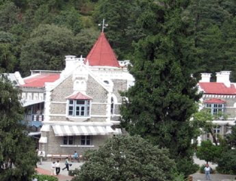 सड़क निर्माण गड़बड़ियों में सरकार को तीन सप्ताह में जवाब दाखिल करने के निर्देश 3 Hello Uttarakhand News »