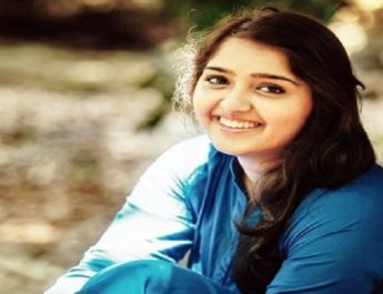 ट्रेन में छेड़छाड़ की शिकार अभिनेत्री बोली लोग सिर्फ फेसबुक पर निकालते है गुस्सा 5 Hello Uttarakhand News »