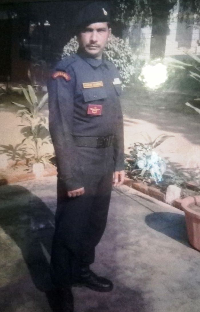 फिदायीन हमले में आतंकियों से लोहा लेते हुए उत्तराखंड का लाल शहीद 2 Hello Uttarakhand News »