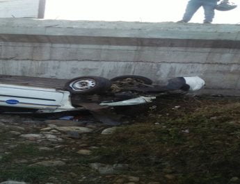 पुल से नीचे गिरी कार, युवक की मौत 4 Hello Uttarakhand News »