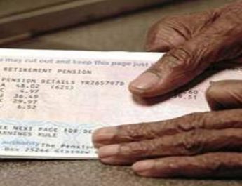 अपने ही जीपीएफ और पेंशन पाने के लिए दर-दर भटकने को मजबूर है बुजुर्ग 6 Hello Uttarakhand News »