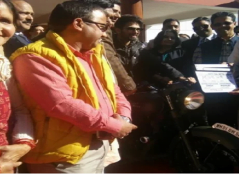 शाहिद कपूर पहुंचे उत्तराखंड, बोलेंगे गढ़वाली 6 Hello Uttarakhand News »