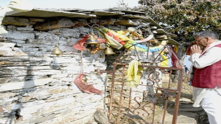 भराड़ी देवी की शरण में मुख्यमंत्री 1 Hello Uttarakhand News »