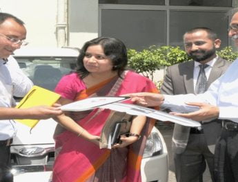 उत्तराखंड में पहली इलैक्ट्रिक कार के साथ ही ई-परिवहन यात्रा शुरू, मुख्य सचिव ने किया सुभारम्भ, जानिए खूबी 4 Hello Uttarakhand News »