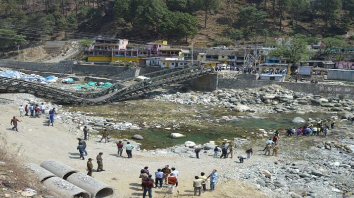 चीन सीमा को जोड़ने वाला एकमात्र पुल फिर टूटा 1 Hello Uttarakhand News »