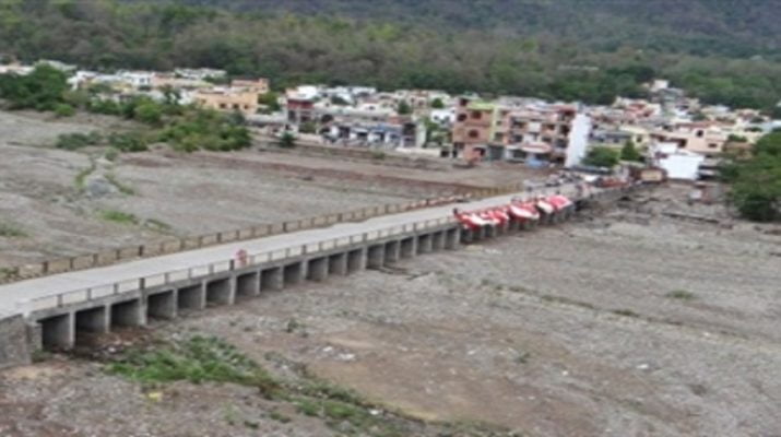 सरकार ने दी पुल गिराने की अनुमति...! 1 Hello Uttarakhand News »