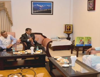 पर्यटक स्थल पर सिंगापुर व चाय की बागवानी में पनामा से लिया जाएगा सहयोग 4 Hello Uttarakhand News &raquo;