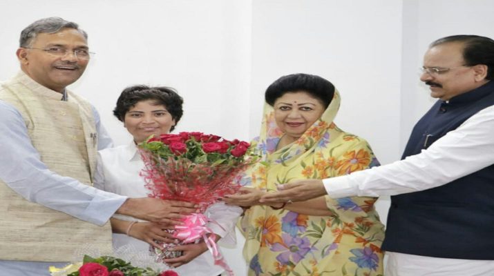 सीएम से मिले एवरेस्ट विजेता पूनम राणा और संदीप 1 Hello Uttarakhand News »