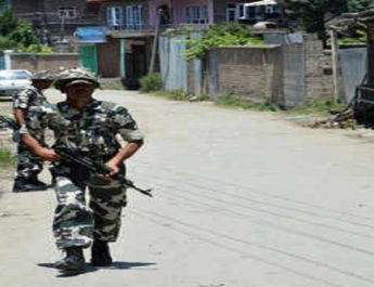 ईद के मौके पर पाकिस्तान की नापाक हरकत, सेना का एक जवान शहीद 2 Hello Uttarakhand News »