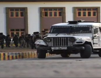 जम्मू कश्मीर में दो जगहों पर आतंकी हमला, 2 जवान शहीद 2 Hello Uttarakhand News »