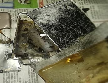 पिथौरागढ़ में फटा महिला का विवो कंपनी का मोबाइल, बाल-बाल बची महिला 3 Hello Uttarakhand News »