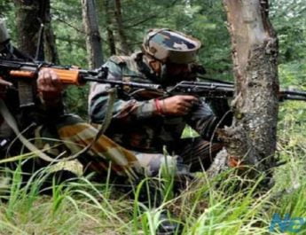 सेना ने किए दो आतंकी ढेर, एक ने किया सरेंडर 4 Hello Uttarakhand News »