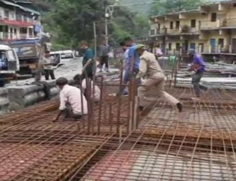 एसडीएम सदर ने निर्माणाधीन पार्किंग का किया औचक निरिक्षण, दिए कई दिशा-निर्देश 3 Hello Uttarakhand News »