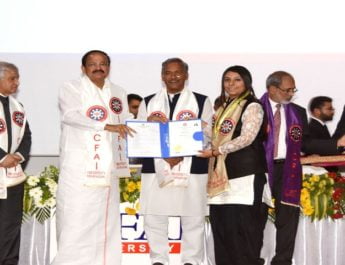 देश की सबसे बड़ी ताकत युवा शक्ति, राष्ट्रीय महत्व की योजनाओं में बढ़-चढ़कर हिस्सा ले युवा: वेंकैया नायडू 3 Hello Uttarakhand News &raquo;