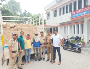 भारी मात्रा में अवैध अंग्रेजी शराब की 600 पेटियां बरामद, 2 आरोपी गिरफ्तार 4 Hello Uttarakhand News »