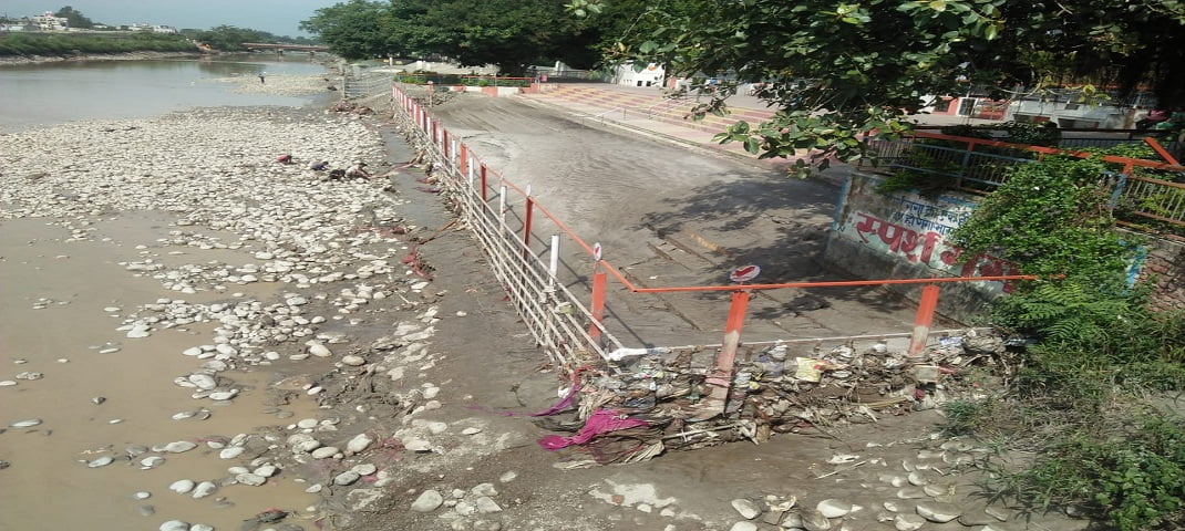 गंगा सफाई को लेकर किए गये प्रशासनिक दावों की खुली पोल 2 Hello Uttarakhand News &raquo;