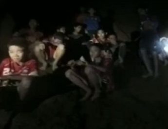 थाईलैंड में रेस्क्यू ऑपरेशन शुरू, 1 बच्चे को निकालने में लगेगा 11 घंटे का समय 4 Hello Uttarakhand News »