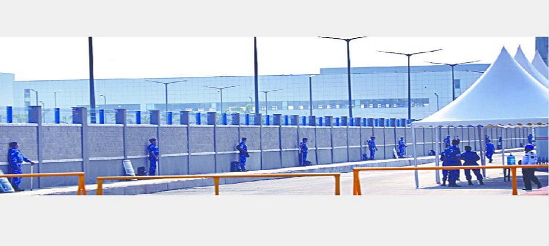 नोएडा दौरे पर पीएम मोदी, दुनिया की इस सबसे बड़ी मोबाइल फैक्ट्री का करेंगे उद्घाटन.. 2 नोएडा दौरे पर पीएम मोदी, दुनिया की इस सबसे बड़ी मोबाइल फैक्ट्री का करेंगे उद्घाटन.. 2 Hello Uttarakhand News »