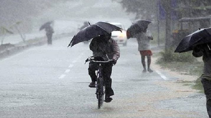 उत्तराखंड में अगले कुछ दिनों तक भारी बारिश की आशंका, बढ़ सकती हैं लोगों की मुसीबतें... 1 Hello Uttarakhand News »