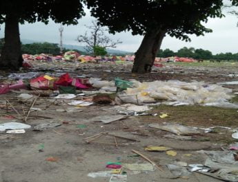 गंदगी छोड भागे कांवड बाजार के ठेकेदार ,नगर निगम की बढ़ी परेशानी 2 Hello Uttarakhand News »