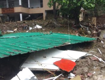 भारी बारिश ने कोटद्वार में मचाई भारी तबाही, मुश्किल में लोग 4 Hello Uttarakhand News »