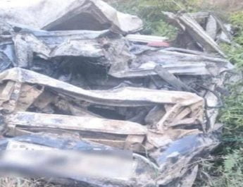 गहरी खाई में गिरा बोलेरो वाहन, 4 लोगों की मौत, 3 गंभीर रूप से घायल 4 Hello Uttarakhand News »