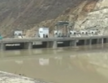 श्रीनगर जलविद्युत परियोजना के 64 प्रभावित ग्रामीणों को किया गया गिरफ्तार 2 Hello Uttarakhand News »