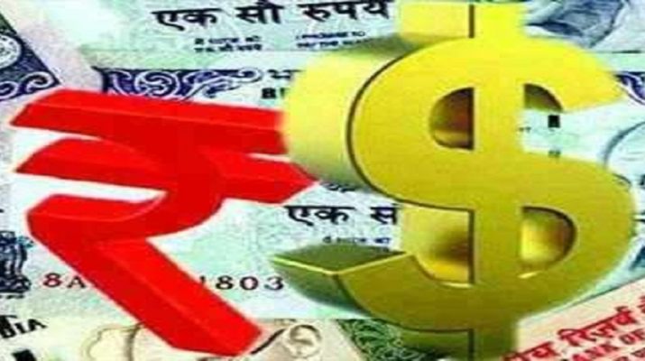 डाॅलर के मुकाबले रुपया हुआ कमजोर, 70.82 रुपये के निचले स्तर पर पहुँचा 1 Hello Uttarakhand News »