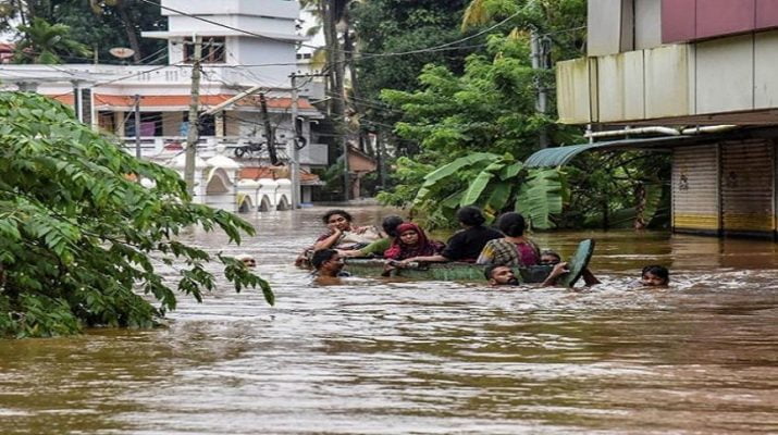 केरल की बाढ़ 'गंभीर प्रकृति आपदा' घोषित, अबतक 357 लोगों की मौत 1 केरल की बाढ़ 'गंभीर प्रकृति आपदा' घोषित, अबतक 357 लोगों की मौत 1 Hello Uttarakhand News »