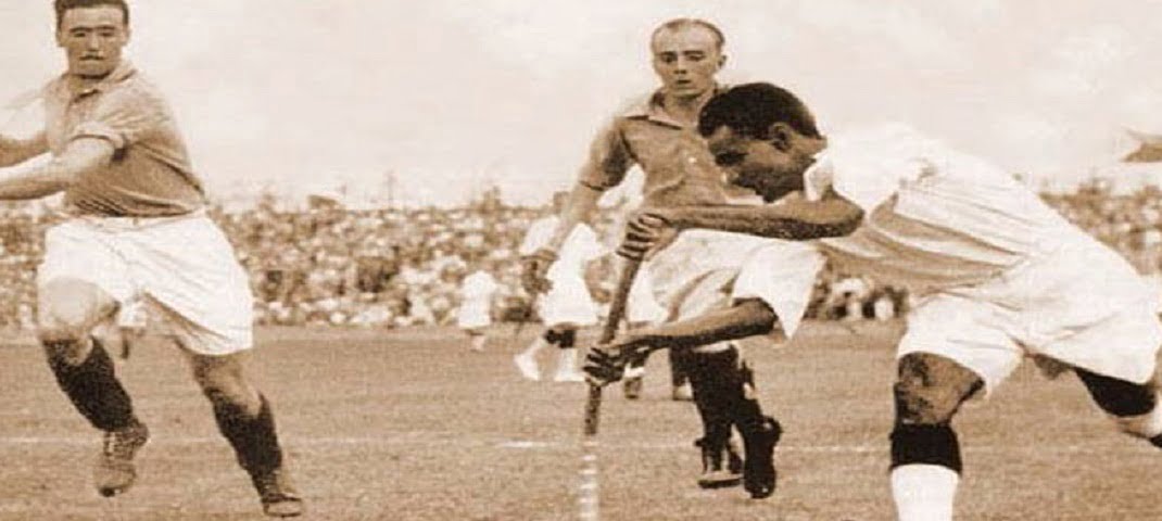 'मेजर ध्यानचंद' की 113वीं जयंती आज, हिटलर भी था इनका बड़ा फैन 2 'मेजर ध्यानचंद' की 113वीं जयंती आज, हिटलर भी था इनका बड़ा फैन 2 Hello Uttarakhand News »