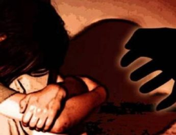 दिल्ली में नाबालिक के साथ हुए दुष्कर्म को लेकर मचा बवाल, झड़प में 10 पुलिसकर्मी घायल 4 Hello Uttarakhand News »