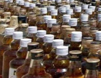 हल्द्वानी में पकड़ी गयी 5000 पेटी देशी शराब 3 Hello Uttarakhand News »