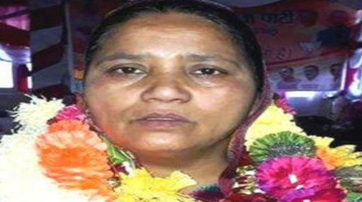 विधायक मुन्नी देवी ने दिया जिला पंचायत अध्यक्ष से इस्तीफ़ा 1 विधायक मुन्नी देवी ने दिया जिला पंचायत अध्यक्ष से इस्तीफ़ा 1 Hello Uttarakhand News »