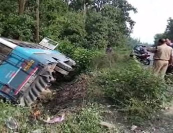 देहरादून से डोईवाला जा रही सिटी बस पलटी, कई घायल 4 Hello Uttarakhand News »
