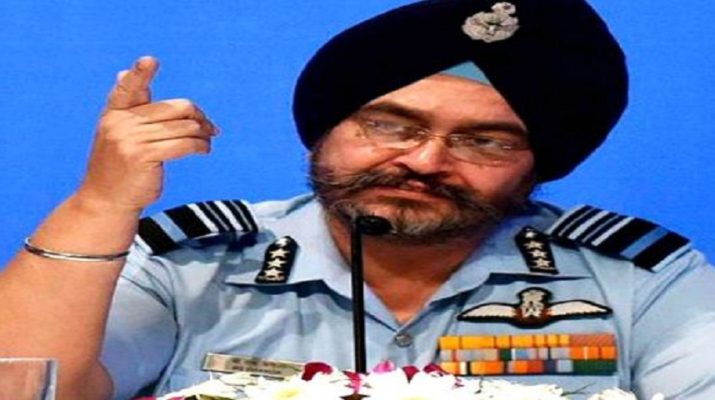 एयरफोर्स के चीफ मार्शल ने कहा सोशल मीडिया के कारण कम सोते हैं पायलट 1 Hello Uttarakhand News &raquo;