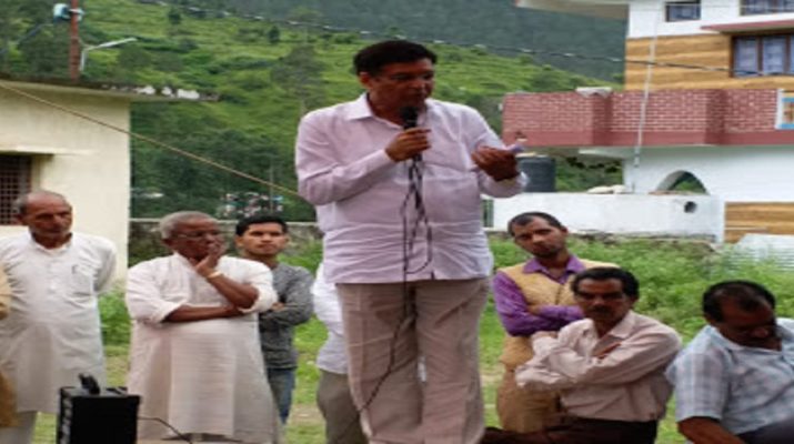 पृथक जिले की मांग को लेकर भूख हड़ताल पर बैठे क्षेत्रवासियों को कांग्रेस का समर्थन 1 पृथक जिले की मांग को लेकर भूख हड़ताल पर बैठे क्षेत्रवासियों को कांग्रेस का समर्थन 1 Hello Uttarakhand News »