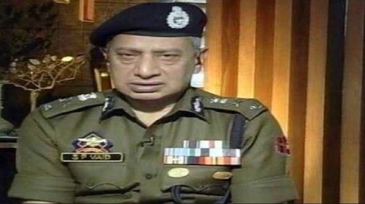 पद से हटाए जाने के बाद बोले पूर्व डीजीपी एसपी वैद: वर्दी को मिस करूंगा 1 Hello Uttarakhand News »