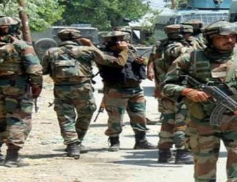 आतंकियों ने सीआरपीएफ के शिविर पर किया ग्रेनेड हमला, एक जवान घायल 4 Hello Uttarakhand News »