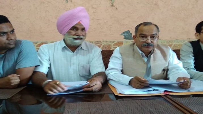 इंवेस्टर्स मीट के नाम पर नोटंकी बन्द करें सीएम: नेगी 1 Hello Uttarakhand News »