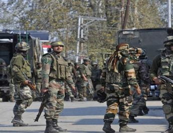 कुलगाम के हरमंद गुरी गाँव में आतंकवादियों की मौजूदगी की खुफिया सुचना के आधार पर सुरक्षा बलों ने किया 4 आतंकवादी को ढेर 3 Hello Uttarakhand News »